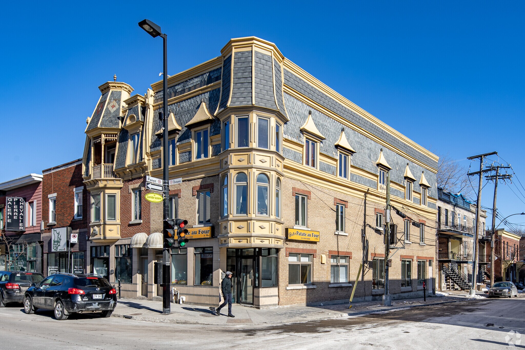 1350 Rue Ontario E, Montréal, QC à louer Photo principale– Image 1 sur 5
