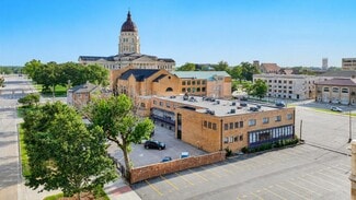 Plus de détails pour 735 SW Jackson St, Topeka, KS - Logement à vendre