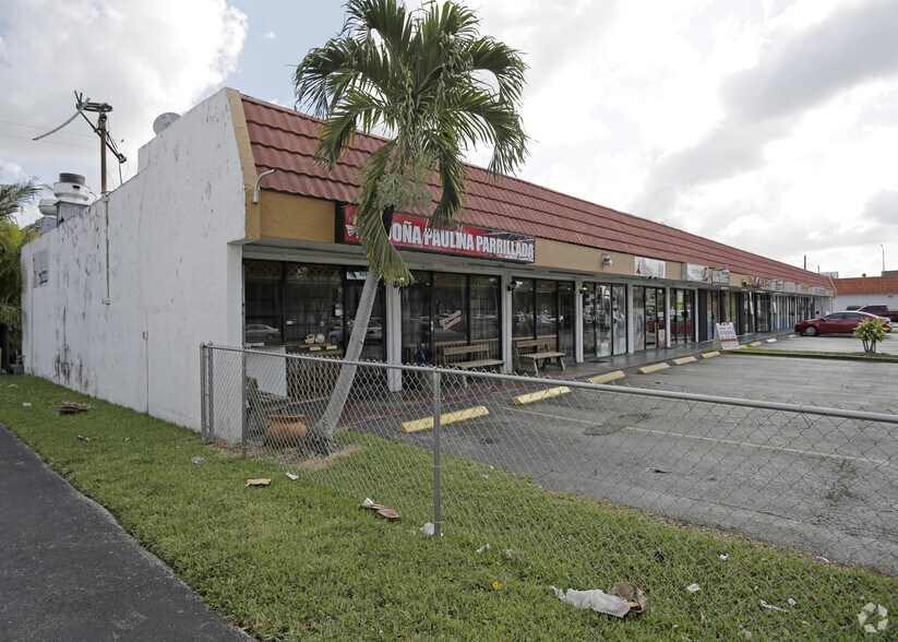 8235-8263 Bird Rd, Miami, FL à louer - Photo principale – Image 1 sur 12