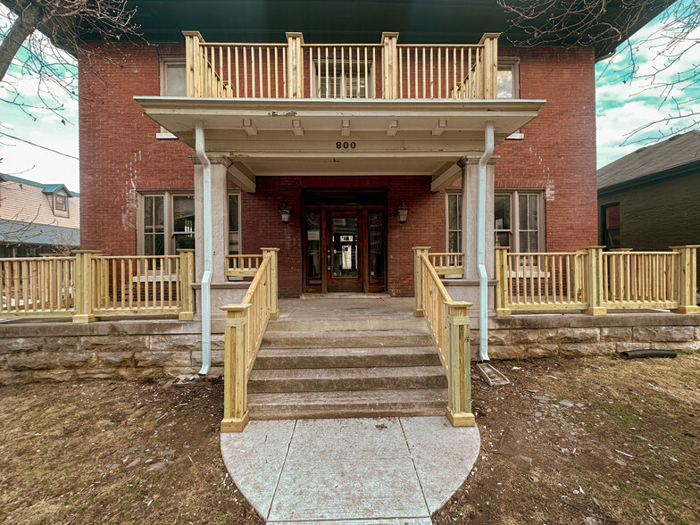 800 18th Ave S, Nashville, TN à louer - Photo de l’immeuble – Image 3 sur 16