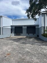 12100 SW 129th Ct, Miami, FL à louer Photo intérieure– Image 1 sur 12