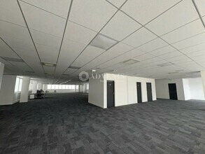 Bureau dans Vélizy-Villacoublay à louer Photo intérieure– Image 2 sur 3