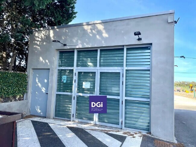 Plus de détails pour 6061 Chemin Des Canaux, Caissargues - Local commercial à louer