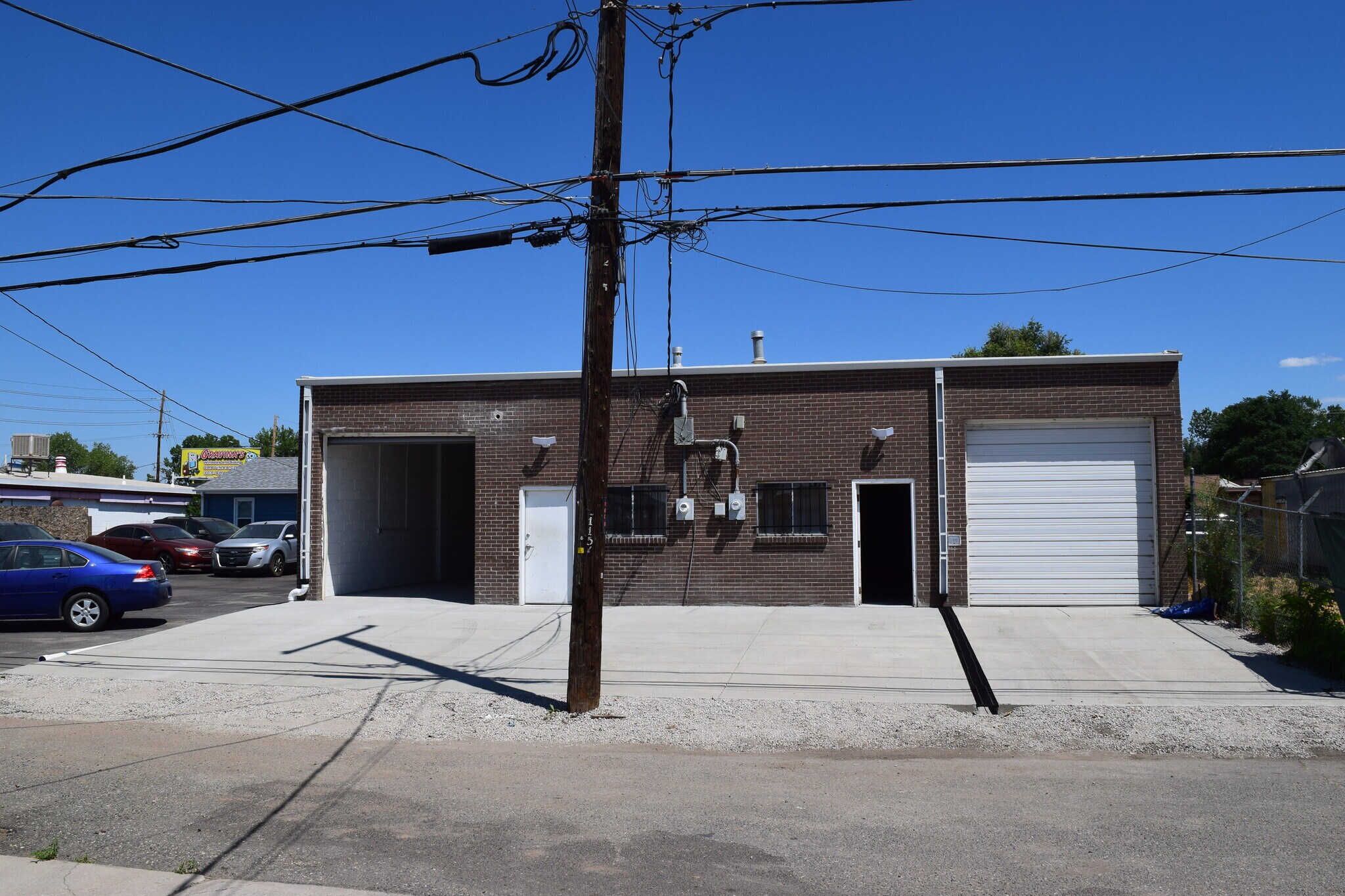 2111 S Jason St, Denver, CO à louer Photo de l’immeuble– Image 1 sur 6