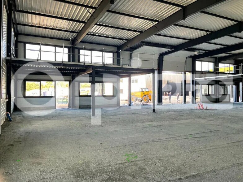 Local d'activités dans Jassans-Riottier à vendre - Photo de l’immeuble – Image 3 sur 3