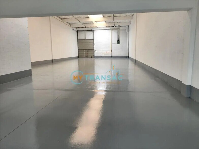 Local d’activités dans Bonneuil-sur-Marne à louer - Photo intérieure – Image 2 sur 6
