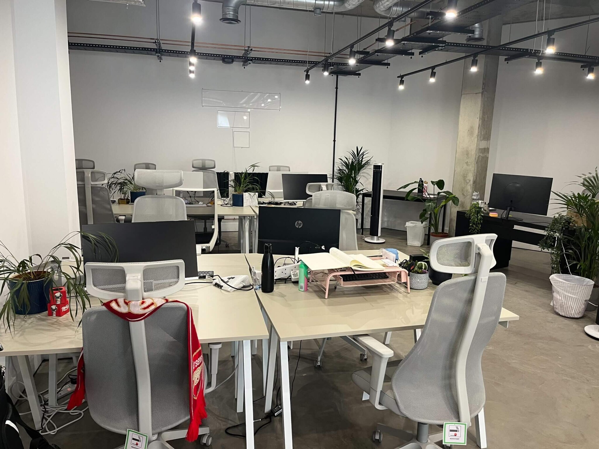 411-415 Wick Ln, Londres à louer Photo intérieure– Image 1 sur 8