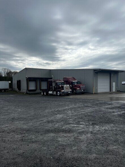 1101 Nathan Rd SW, Arab, AL à louer - Photo principale – Image 1 sur 7