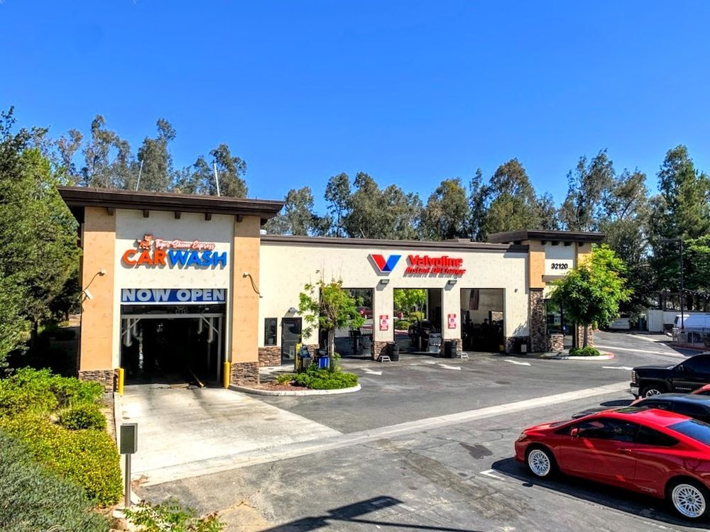 32120 Clinton Keith Rd, Wildomar, CA à vendre Photo principale– Image 1 sur 19