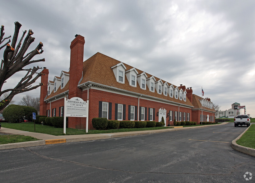 601 NW Jefferson St, Blue Springs, MO à louer - Photo de l’immeuble – Image 1 sur 7