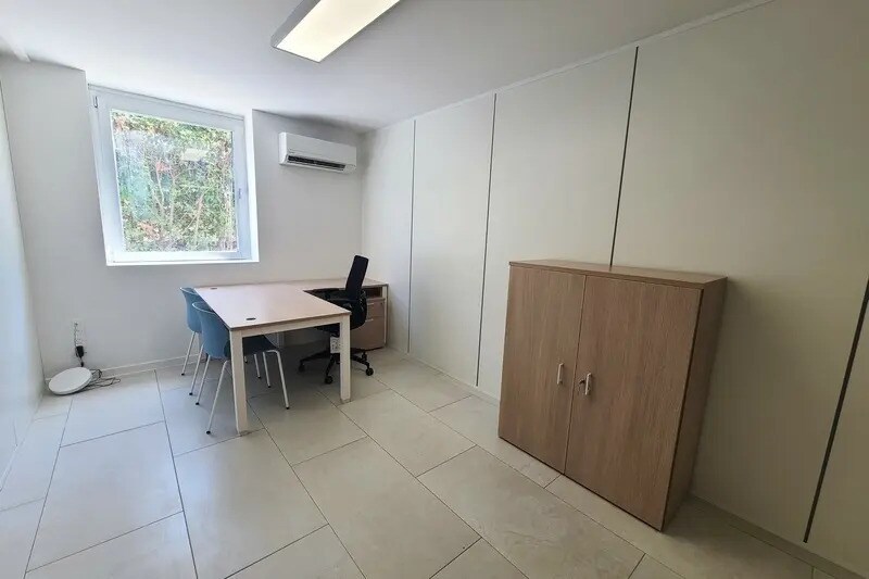Bureau dans Béziers à louer - Photo de l’immeuble – Image 3 sur 10