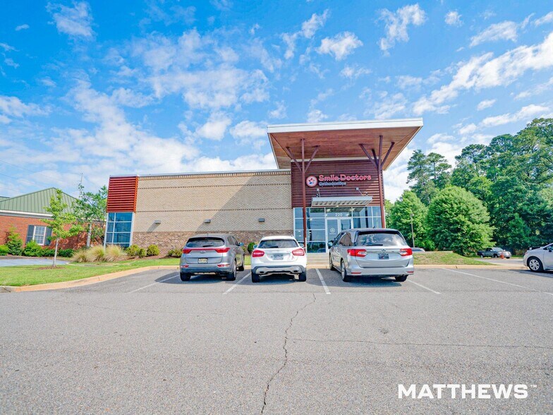 220 Rice Mine Rd NE, Tuscaloosa, AL à vendre - Photo de l’immeuble – Image 2 sur 4