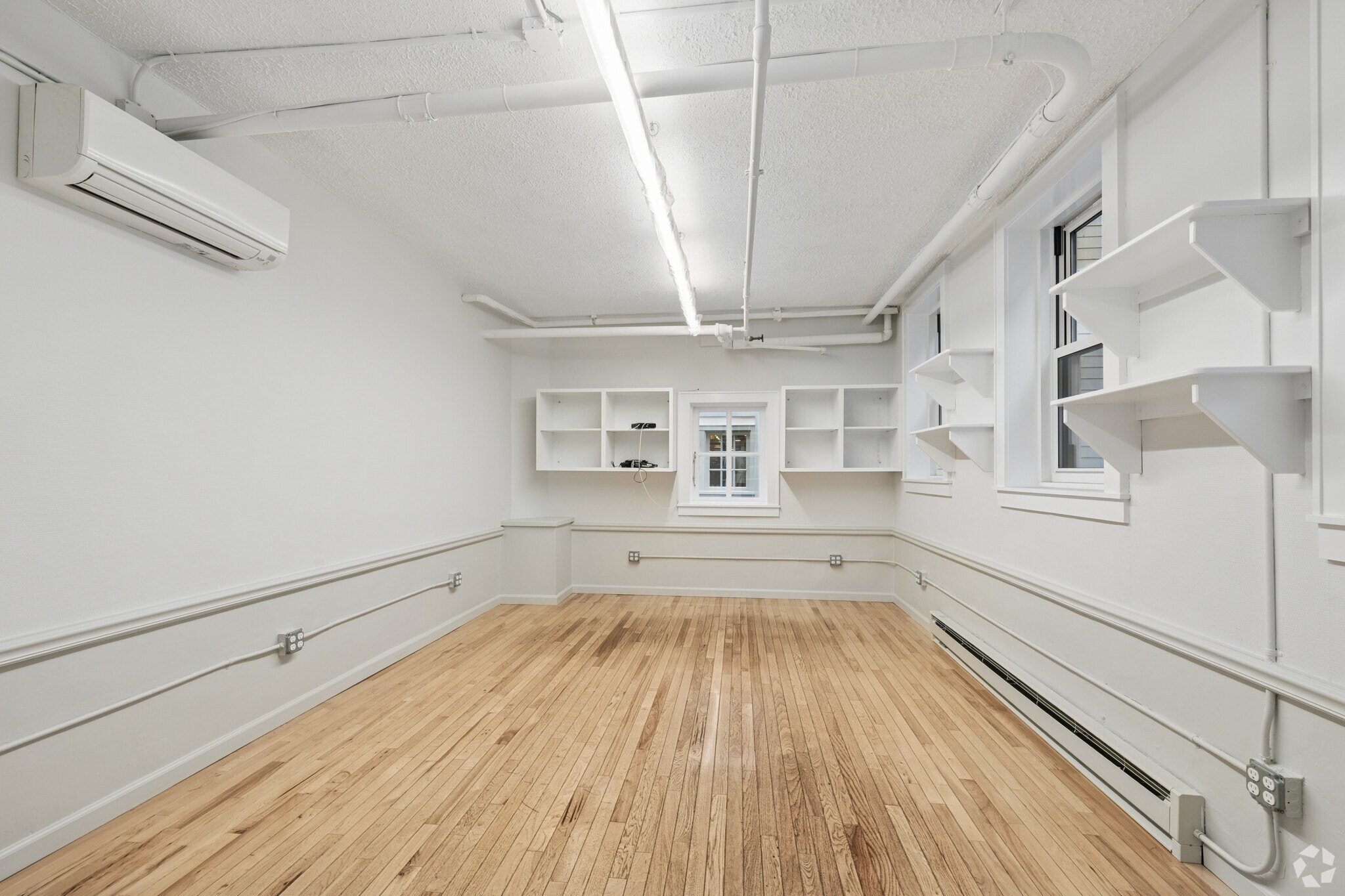 1 Bridge St, Irvington, NY à louer Autre– Image 1 sur 1