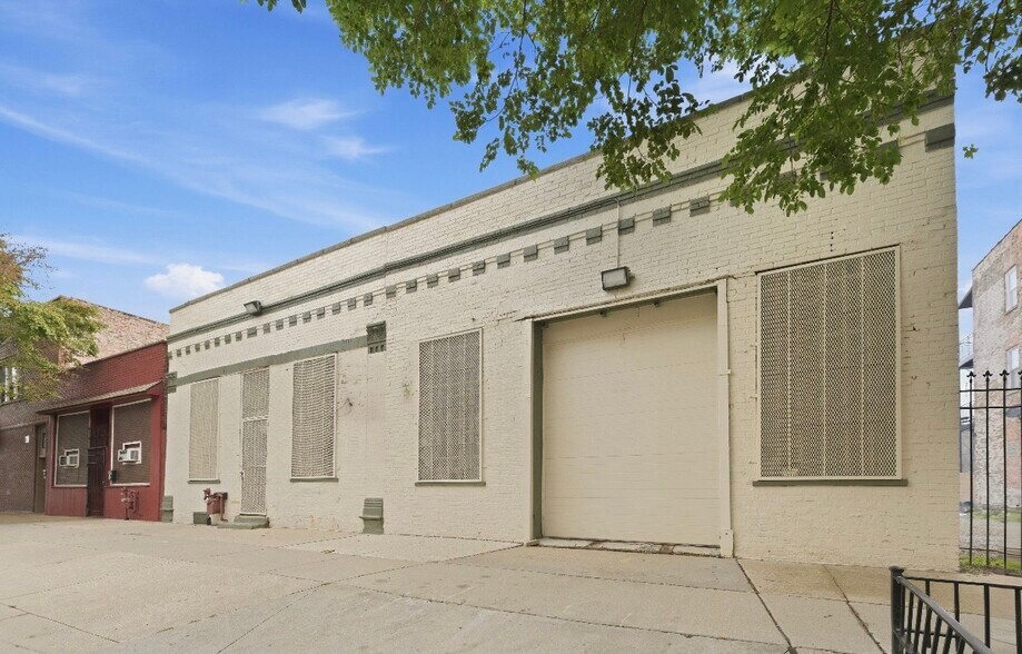 2290-2292 S Blue Island Ave, Chicago, IL à louer - Photo de l’immeuble – Image 3 sur 7