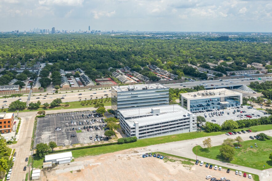 1250 W Sam Houston Pky, Houston, TX à vendre - Aérien – Image 3 sur 26