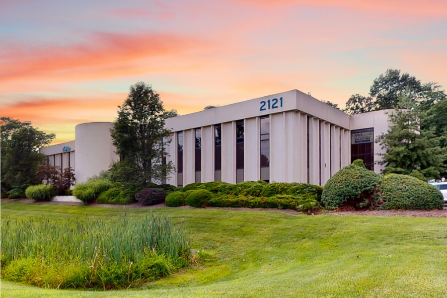 2121 US Highway 22, Bound Brook, NJ à vendre Photo de l’immeuble– Image 1 sur 51