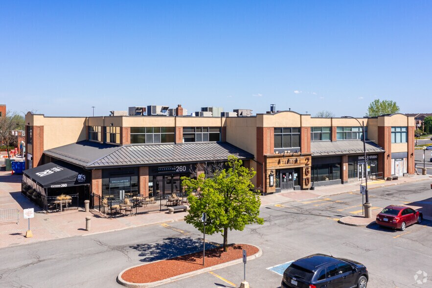 250 Centrum Blvd, Ottawa, ON à louer - Photo de l’immeuble – Image 1 sur 18