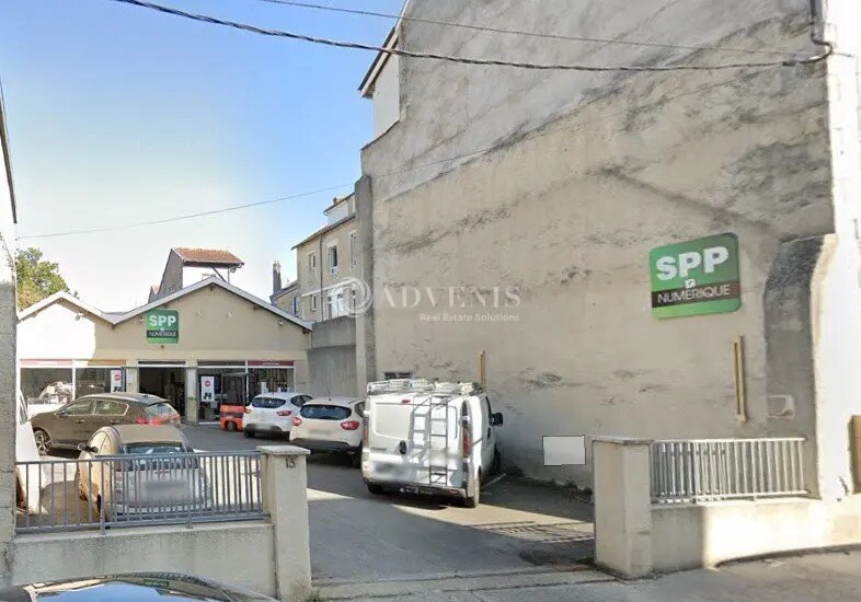 Local commercial dans Périgueux à louer - Photo de l’immeuble – Image 3 sur 4