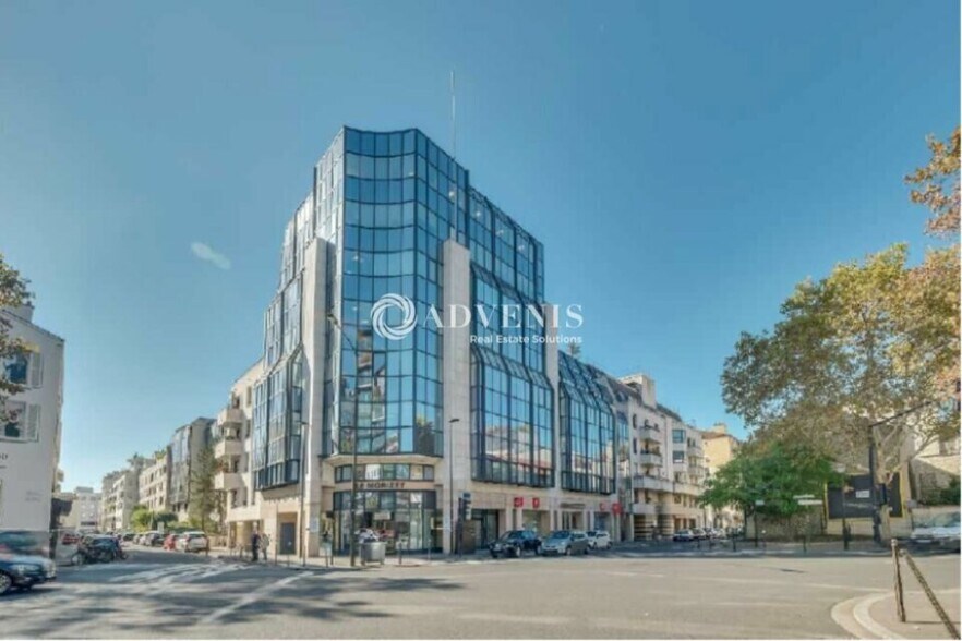 Bureau dans Boulogne-Billancourt à louer - Photo de l’immeuble – Image 2 sur 7