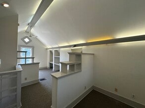 68 E Franklin St, Dayton, OH à louer Photo intérieure– Image 1 sur 8