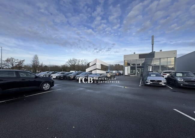 Plus de détails pour Local d'activités à louer