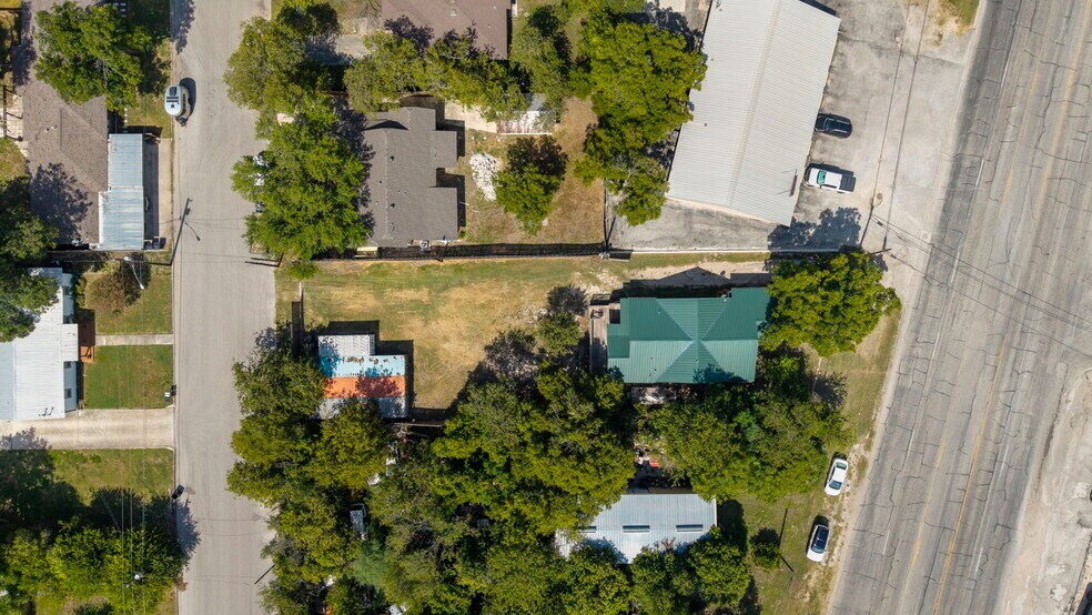 1440 Business 35 S, New Braunfels, TX 78130, New Braunfels, TX à vendre - Photo de l’immeuble – Image 2 sur 15