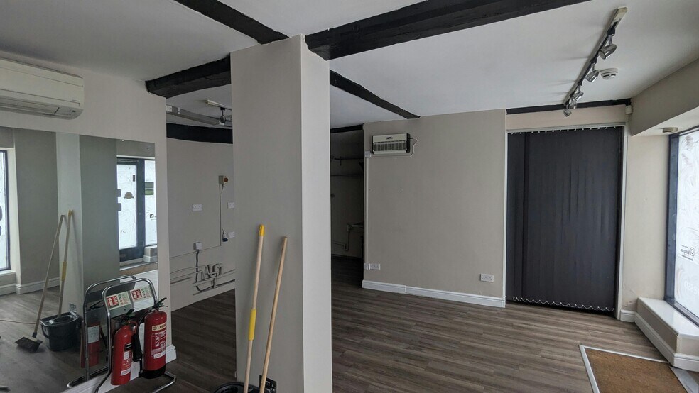 26 Denmark St, Wokingham à louer - Photo de l’immeuble – Image 2 sur 8