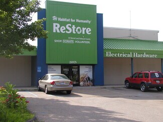 Plus de détails pour 28575 Grand River Ave, Farmington Hills, MI - Local commercial à louer