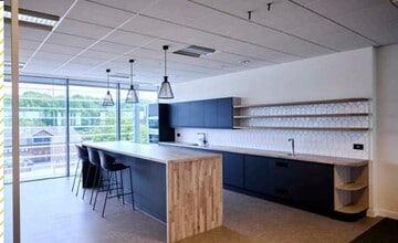 Walter Burke Way, Chatham à louer Photo intérieure– Image 2 sur 4