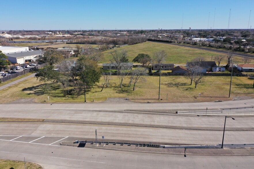 14027 Stafford, Stafford, TX à vendre - Aérien – Image 3 sur 15
