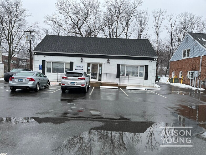 3 Danbury Rd, Wilton, CT à louer - Photo de l’immeuble – Image 2 sur 4