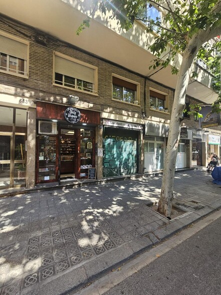 Carrer De València, Barcelone, Barcelona à vendre - Photo de l’immeuble – Image 2 sur 2