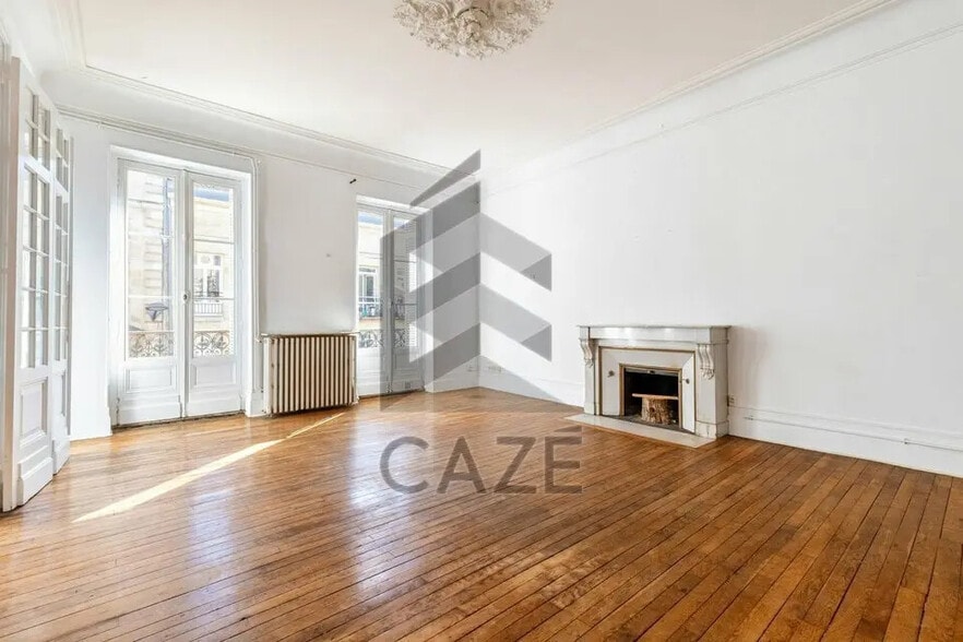 Bureau dans Bordeaux à vendre - Photo intérieure – Image 3 sur 5