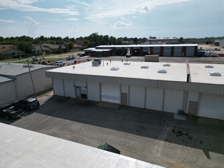 4466 S 74th Ave, Tulsa, OK à louer - Photo de l’immeuble – Image 3 sur 8
