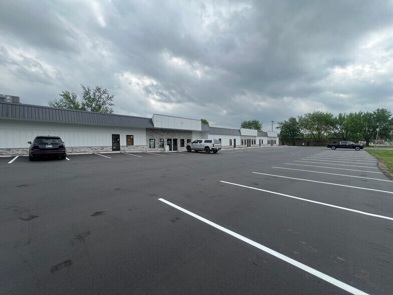 1207-1267 Geneva Ave N, Saint Paul, MN à louer - Photo de l’immeuble – Image 3 sur 4