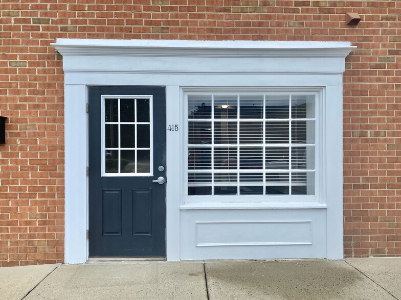 701 E High St, Charlottesville, VA à louer - Photo de l’immeuble – Image 2 sur 3