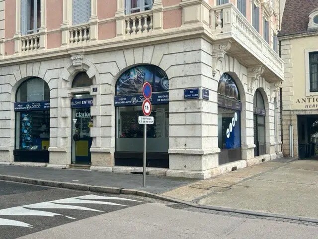 Local commercial dans Chalon-sur-Saône à vendre - Photo de l’immeuble – Image 2 sur 5