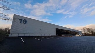 Plus de détails pour 19-21 Tanners Dr, Milton Keynes - Industriel/Logistique à louer