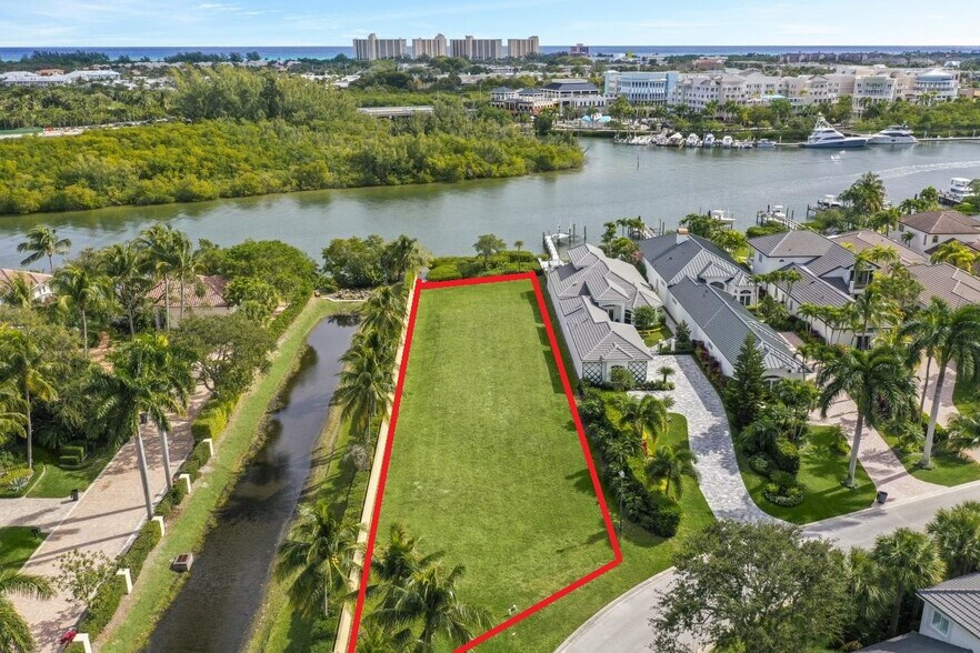 Fishermans Way, Jupiter, FL à vendre - Photo principale – Image 2 sur 7