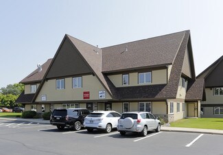 Plus de détails pour 2097 County Road D E, Maplewood, MN - Bureau à louer