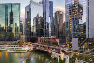 180 N Wacker Dr, Chicago, IL - VUE AÉRIENNE  vue de carte