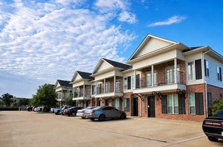Plus de détails pour 701 Luther St W, College Station, TX - Logement à vendre