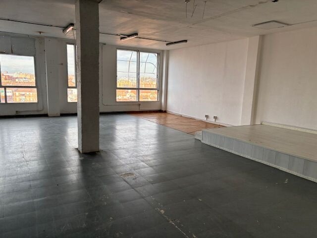 Madrid, MAD 28021 - Lot PT:01 - - Photo intérieure - Image 1 of 19