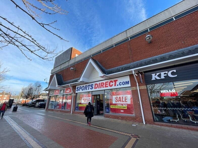 Gresley Row, Lichfield à louer - Photo de l’immeuble – Image 1 sur 8