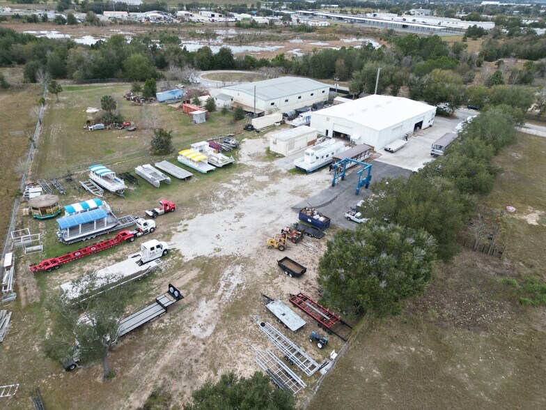 28240 Lake Industrial Blvd, Tavares, FL à vendre - Photo de l’immeuble – Image 2 sur 7