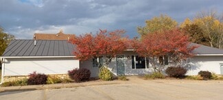 Plus de détails pour 721 S Main St, Maquoketa, IA - Bureau à vendre
