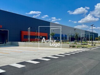 Plus de détails pour Bureau, Industriel/Logistique à louer