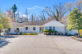 Plus de détails pour 3318 State Route 33, Neptune, NJ - Bureau à vendre