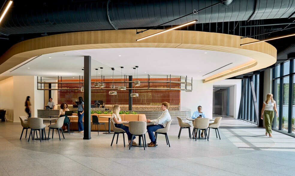 5555 Windward Pky W, Alpharetta, GA à louer - Photo de l’immeuble – Image 3 sur 13