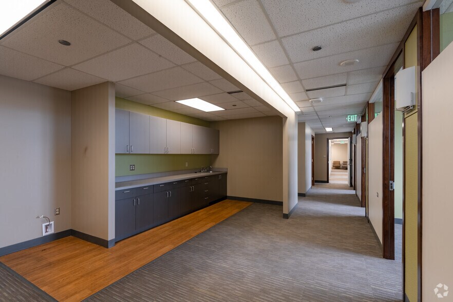 550 17th Ave, Seattle, WA à louer - Numérisation 3D Matterport – Image 2 sur 34